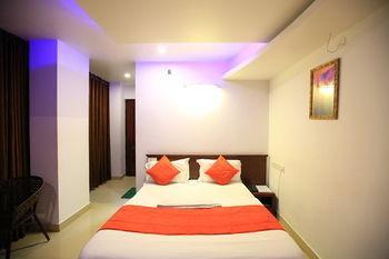 Hotel Zo Majestic Railway Station Bangalore