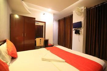Hotel Zo Majestic Railway Station 3*